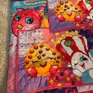 Shopkins quilt  with 2 shams full queen size bed